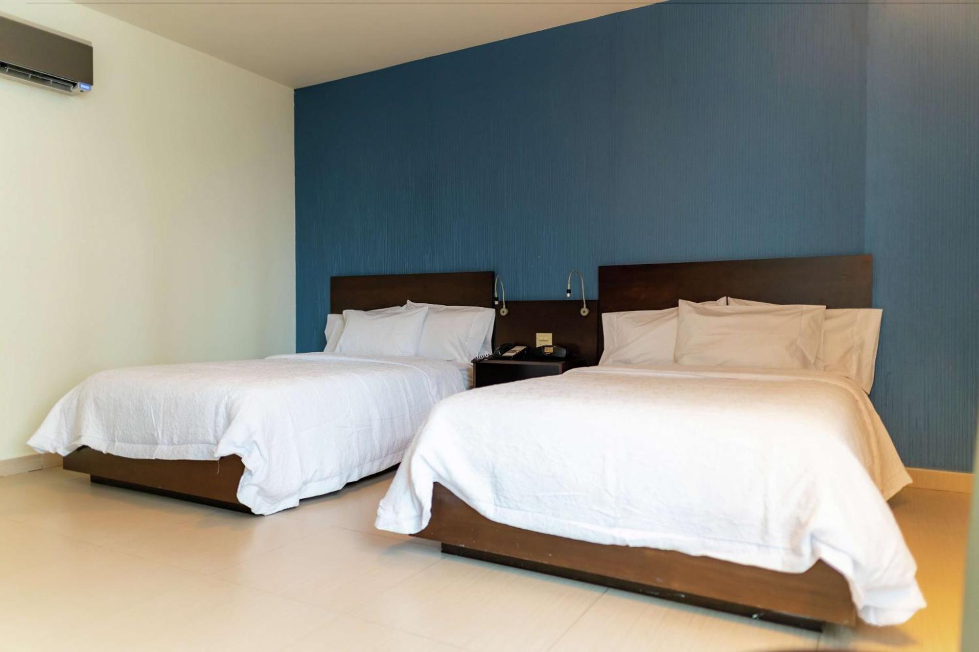 Готель Hampton By Hilton Panama Екстер'єр фото