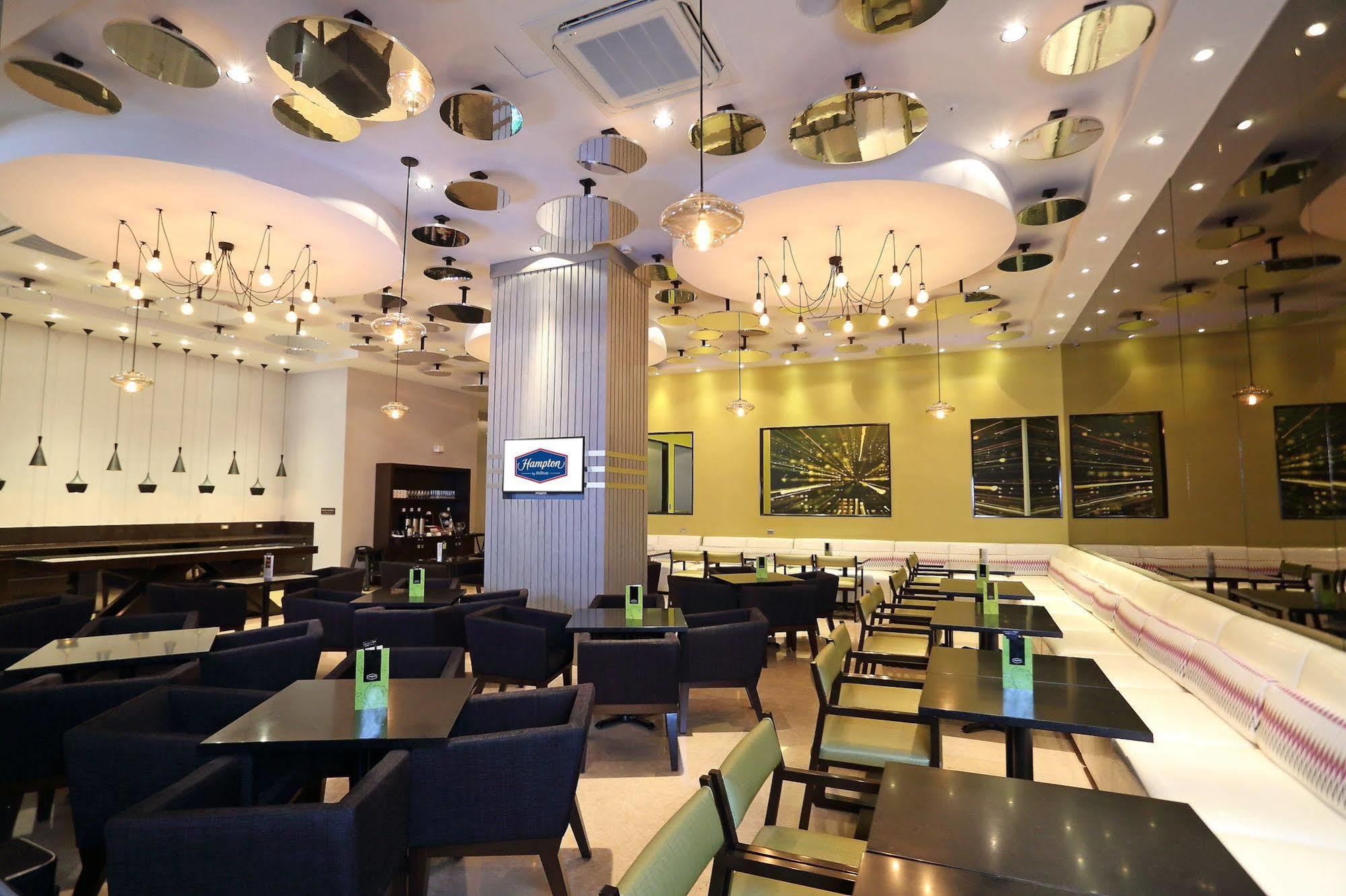 Готель Hampton By Hilton Panama Екстер'єр фото
